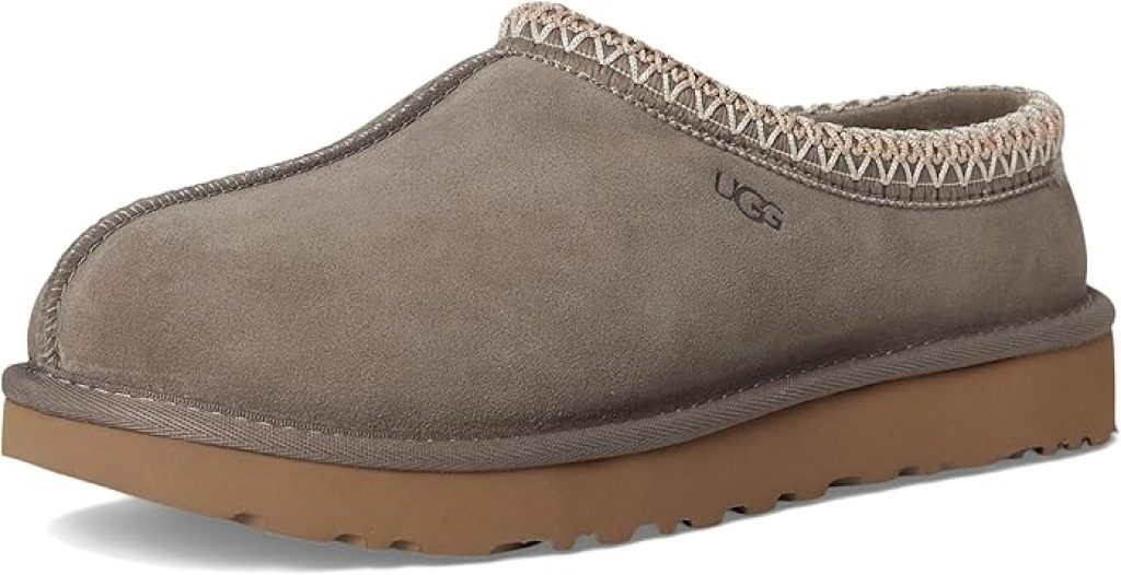 UGG Tasman Slippers: Women's Cozy and Stylish Footwear for Relaxation