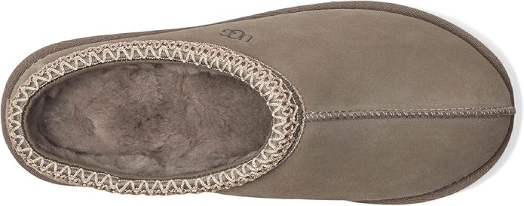 UGG Tasman Slippers: Women's Cozy and Stylish Footwear for Relaxation