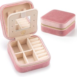 Velvet Box: Plush Pink Jewelry Travel Case – Portable Organizer for Rings, Earrings, Necklaces, and Bracelets for Women and Girls
