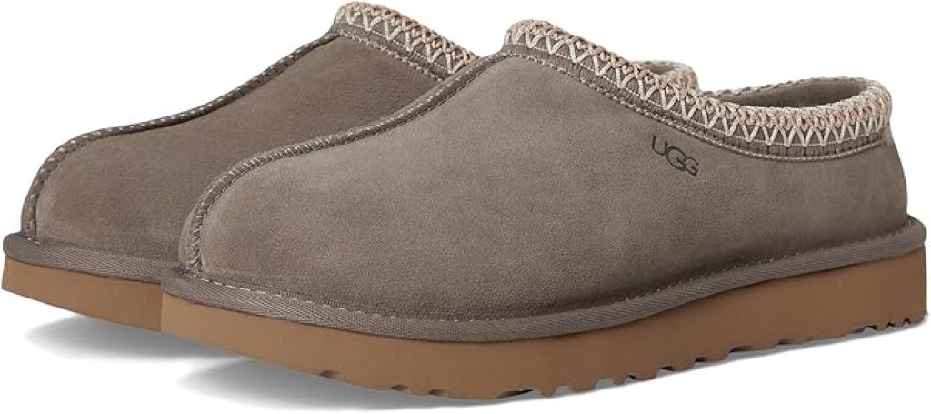 UGG Tasman Slippers: Women's Cozy and Stylish Footwear for Relaxation
