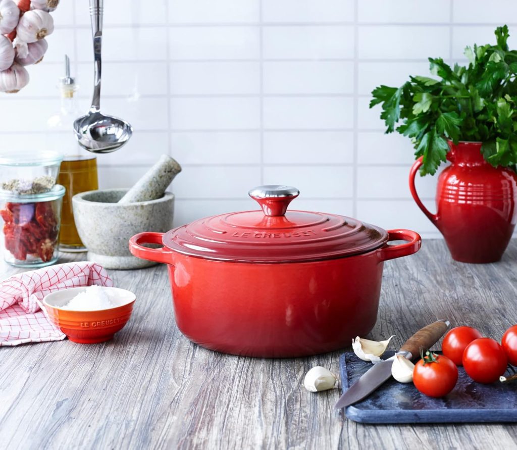 Le Creuset Dutch Oven: 5.5 Qt Enameled Cast Iron Signature Round in Cerise 2 Le Creuset Dutch Oven: 5.5 Qt Enameled Cast Iron Signature Round in Cerise