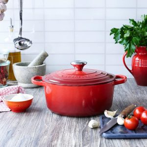 Le Creuset Dutch Oven: 5.5 Qt Enameled Cast Iron Signature Round in Cerise
